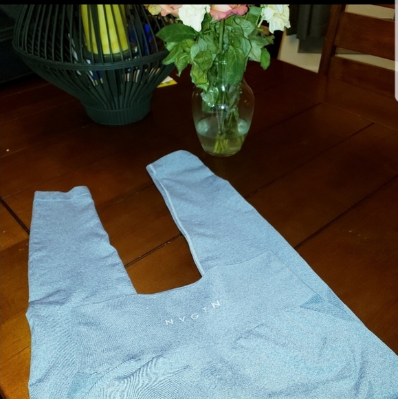 NVGTN gray contour leggings - Picture 3 of 3